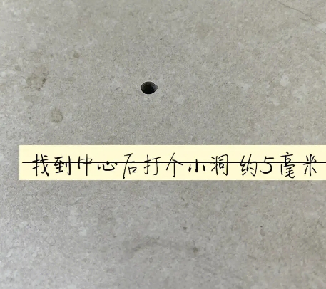 秦淮瓷砖空鼓维修公司专业解答在瓷砖铺贴过程中，如果砂料搅拌不均匀，将会带来以下问题